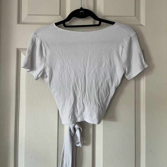 White wrap top - Picture 2 of 2